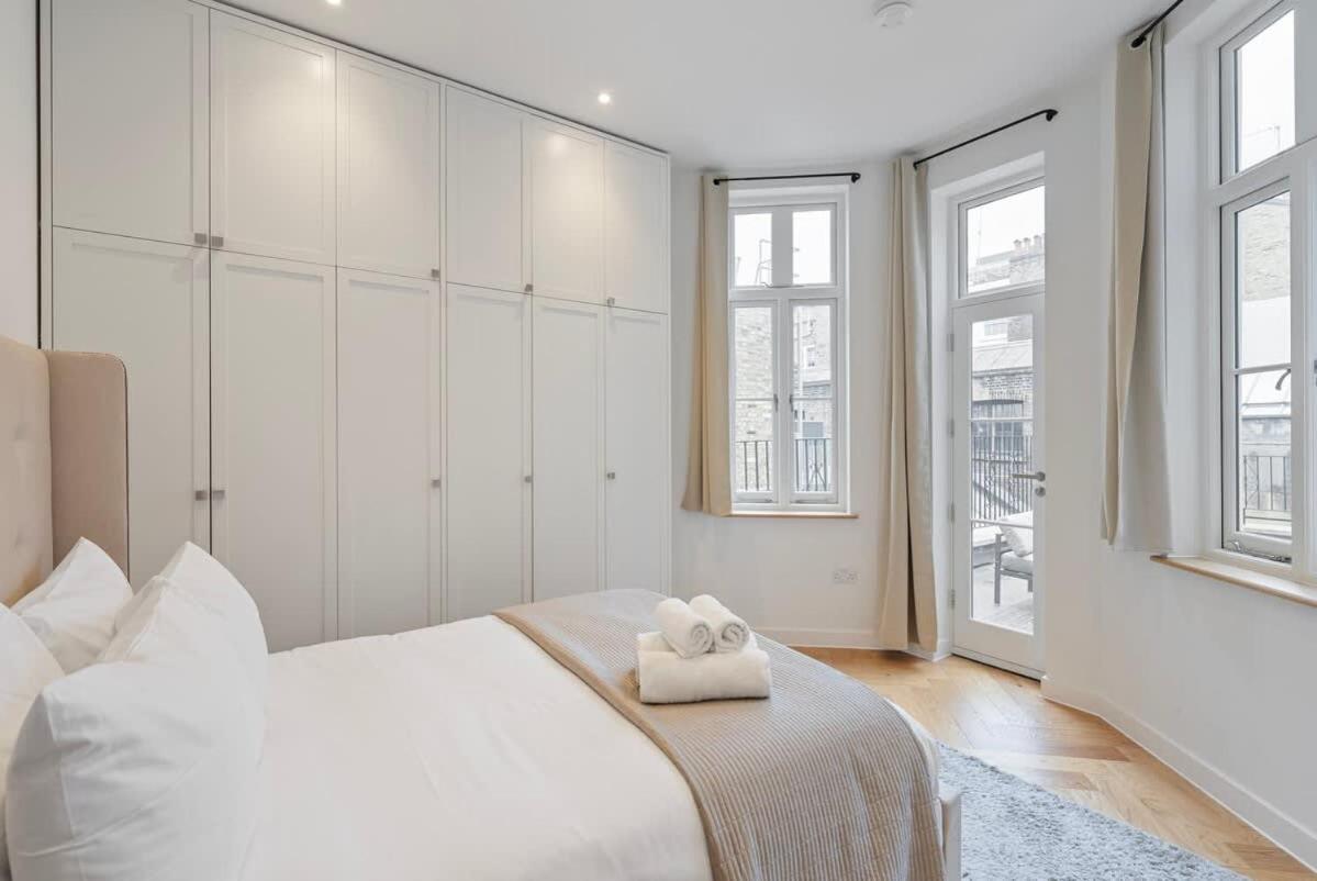 Lovely 1 Bedroom Flat In The Heart Of *